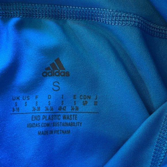 ADIDAS high waisted running pant. - Picture 3 of 7
